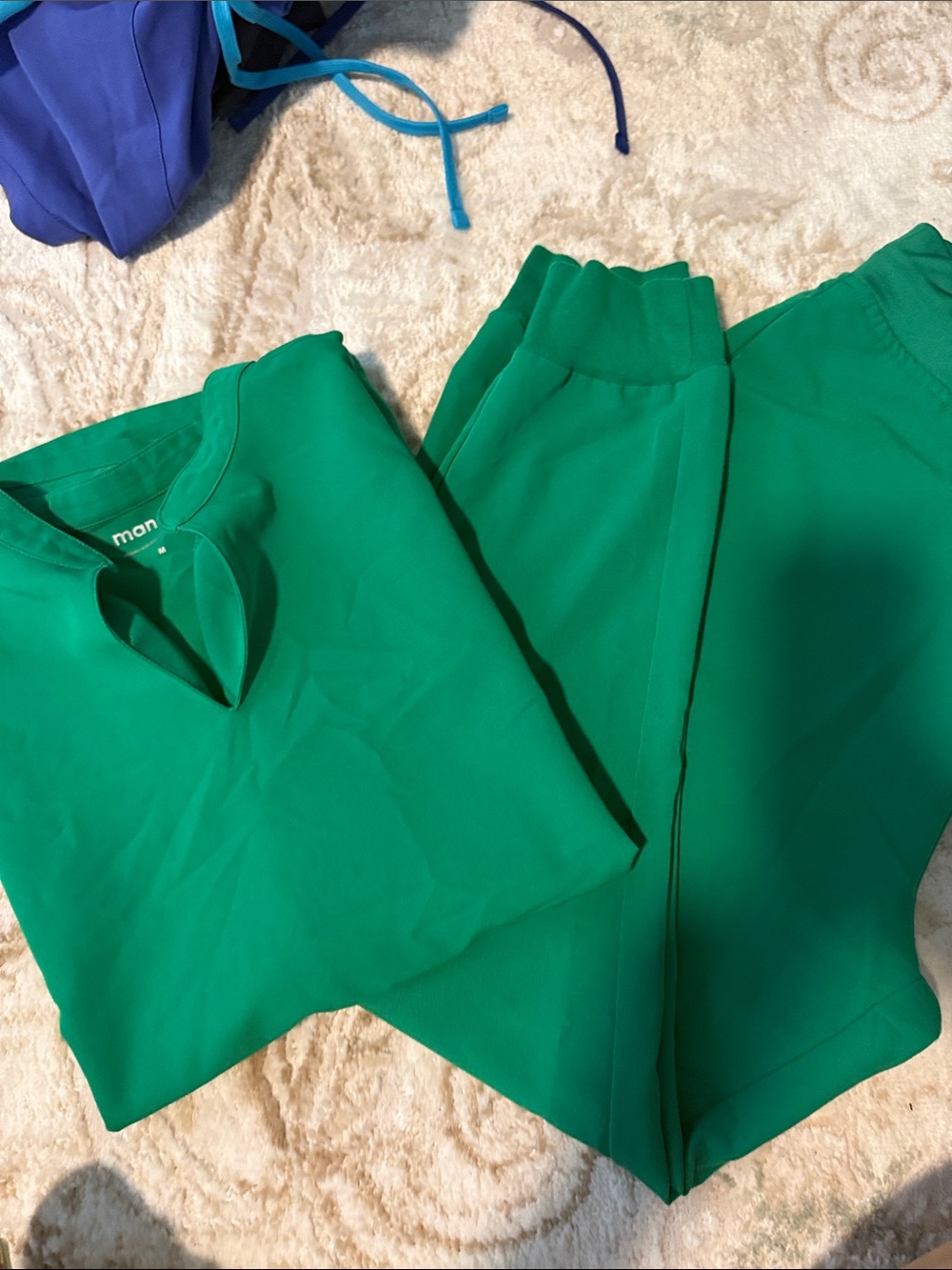 Monroe Green Women's Scrub Set, Top & Bottom
